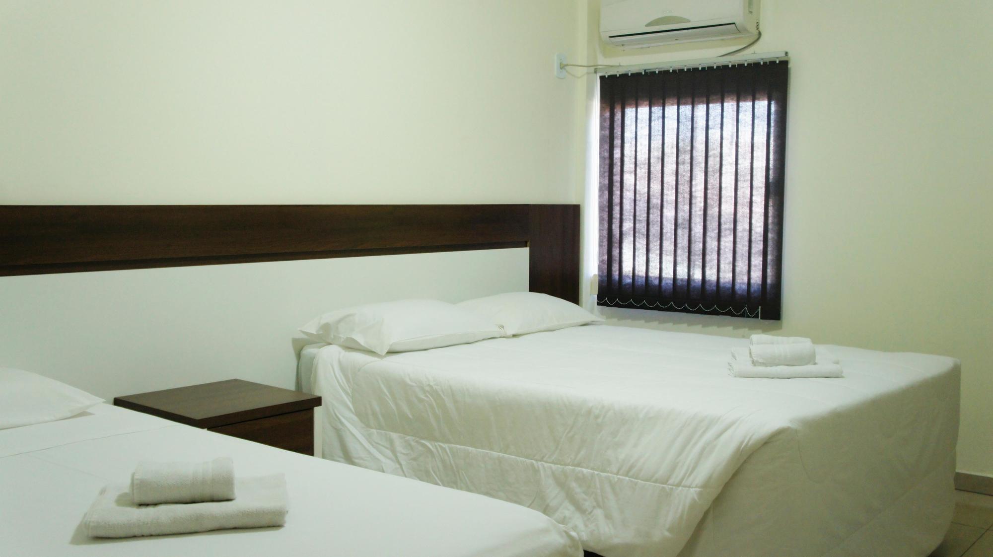 פוז דו איגואסו Bandeira Iguassu Hotel מראה חיצוני תמונה