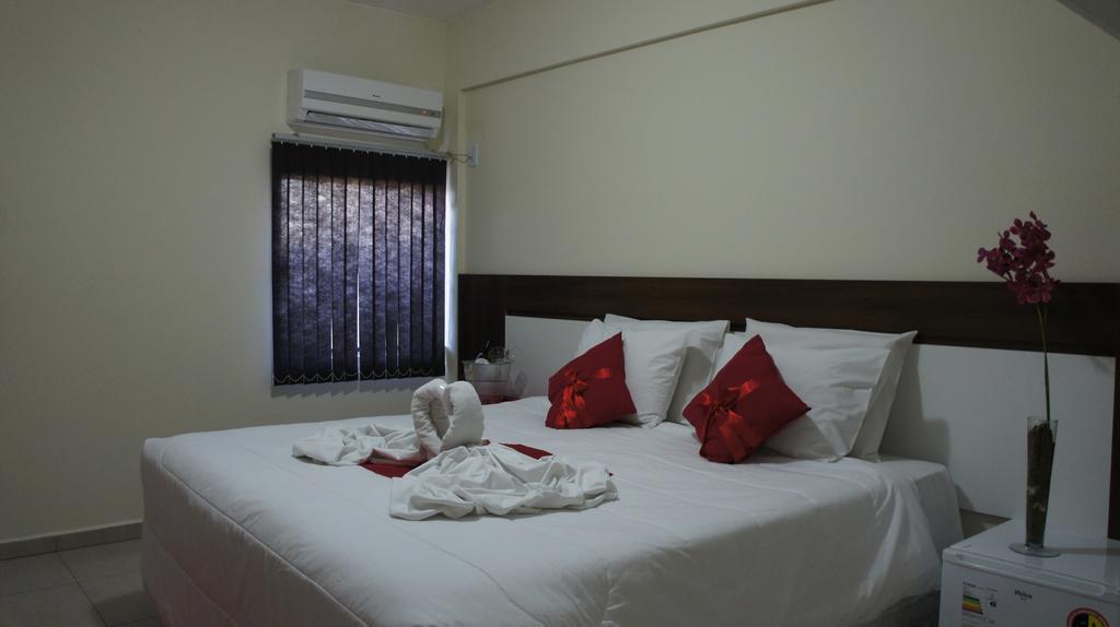 פוז דו איגואסו Bandeira Iguassu Hotel מראה חיצוני תמונה